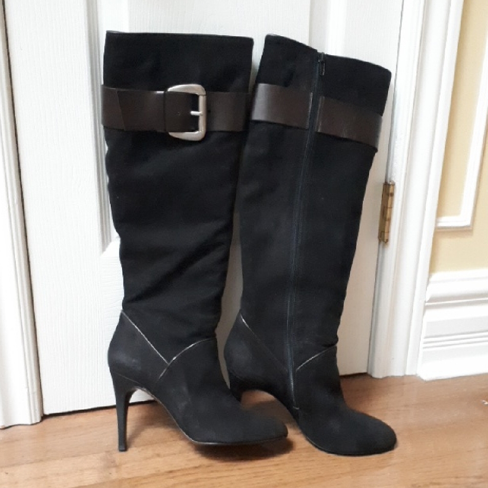 New Max de Carlo Black Heeled Boots with Buckle